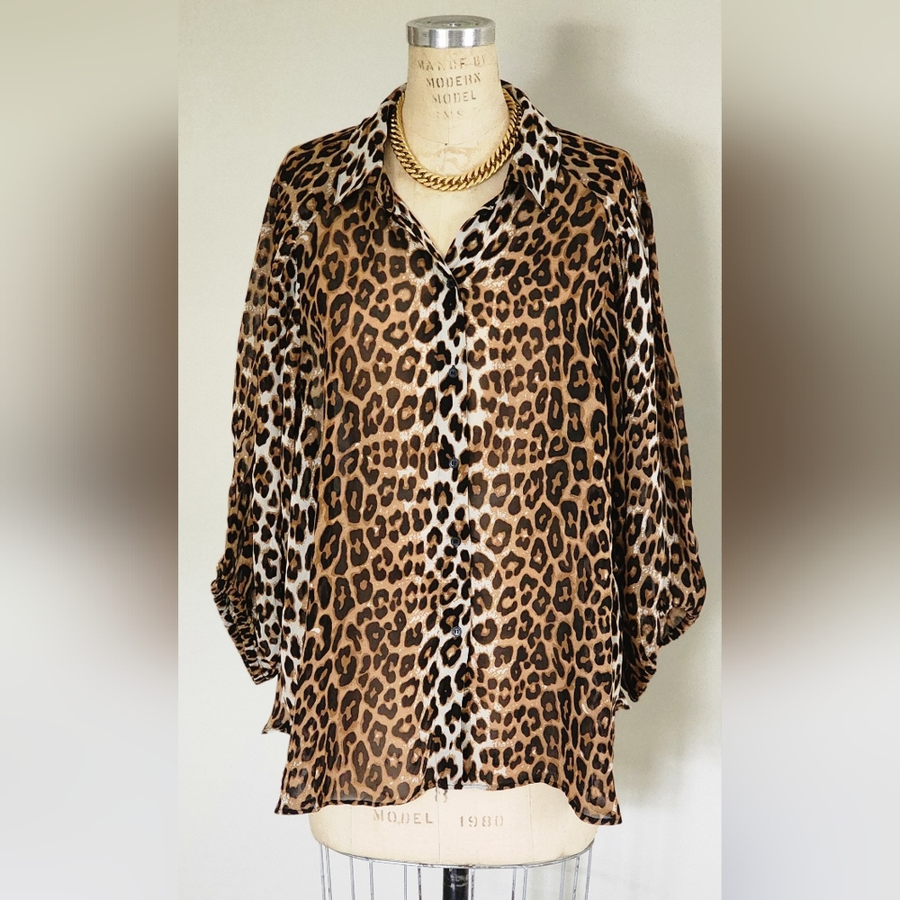 H&M Leopard Print Blouse in Brown and Black - Picture 2 of 11
